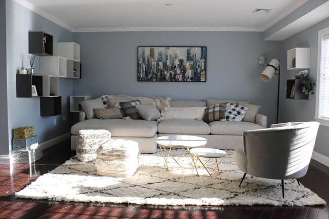 Building Photo - 506 Sea St