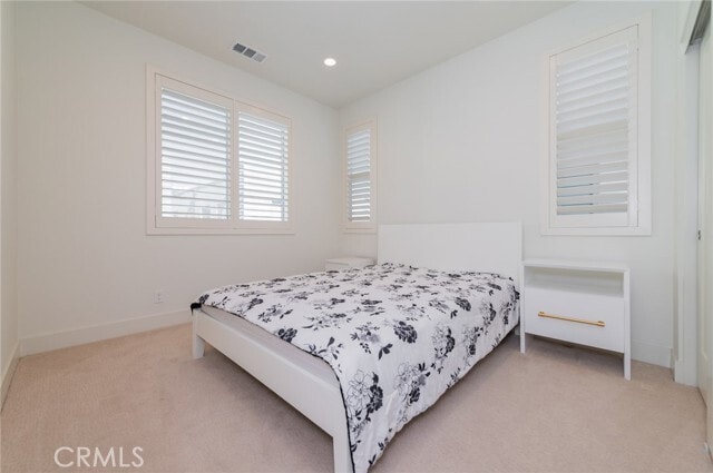 Building Photo - 119 Novel