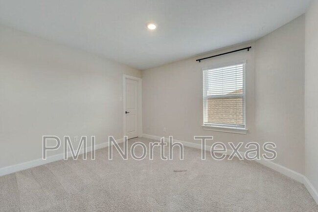 Building Photo - 1421 Butler Ave