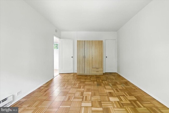 Building Photo - 1525 Mt Eagle Pl