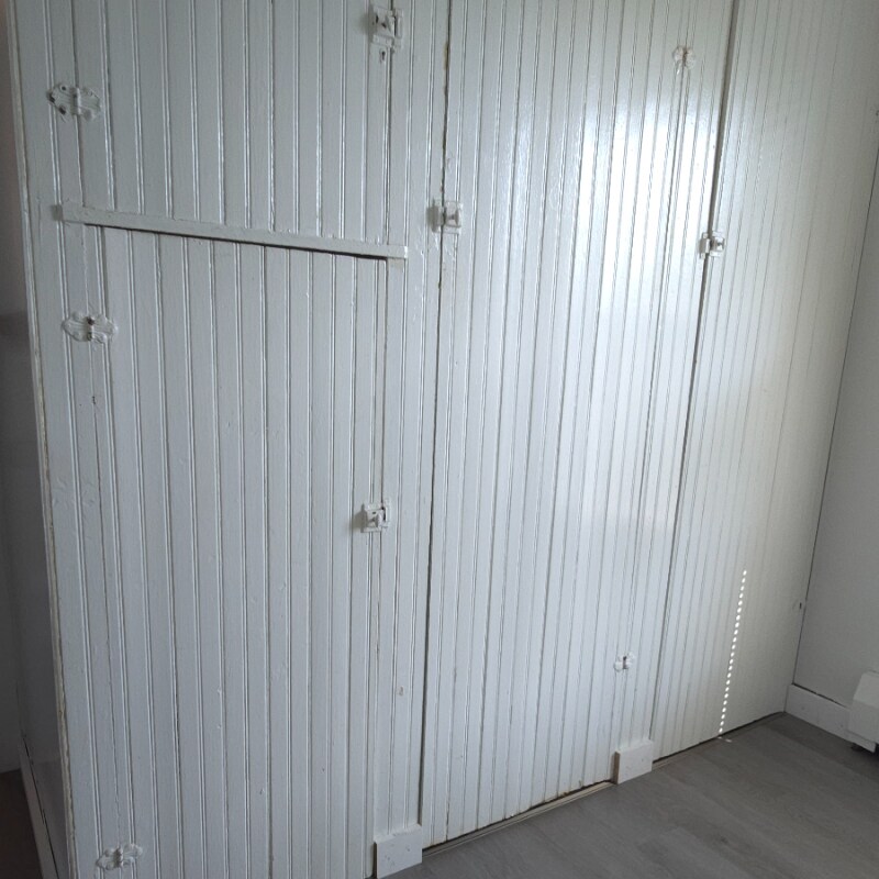 Building Photo - 19-21-21 Mcdougall Ave