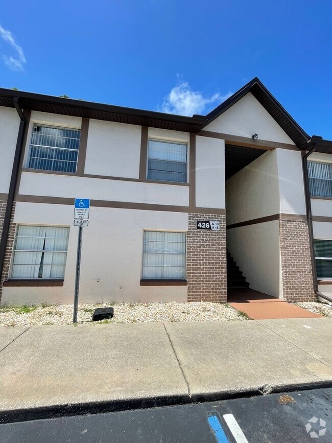 Building Photo - 2bed/2bath Condo For Rent in South Daytona...