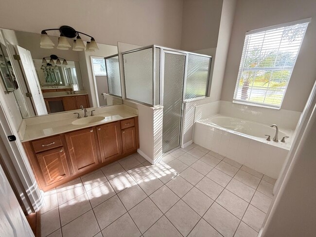 Building Photo - 4420 Harts Cove Way