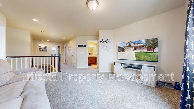Building Photo - 1472 Moraine Valley Dr