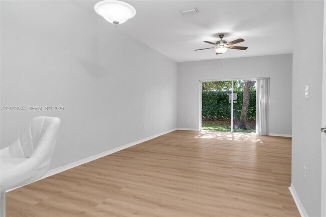 Building Photo - 4967 SW 140th Terrace