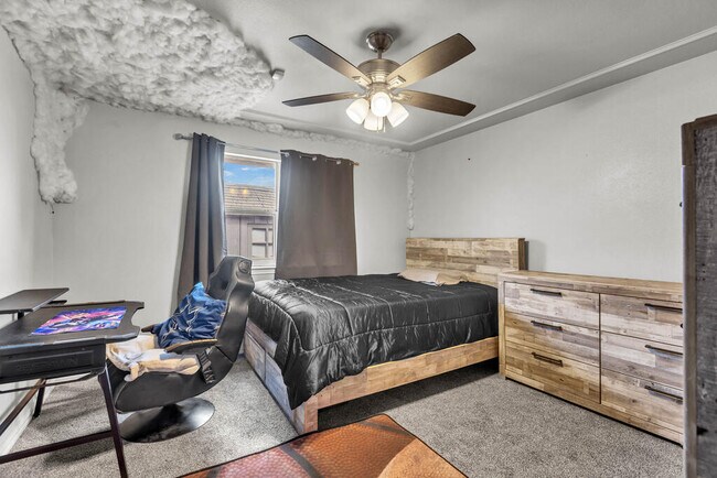 Building Photo - 6515 Amber Dr