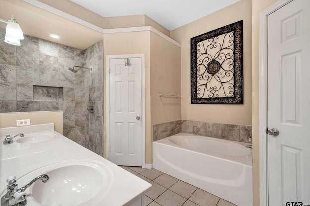 Building Photo - 21206 Altuda Ln