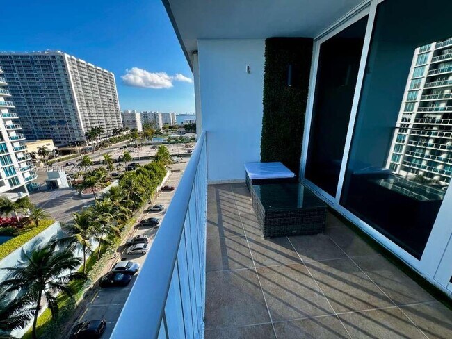 Building Photo - 1865 79th Street Causeway