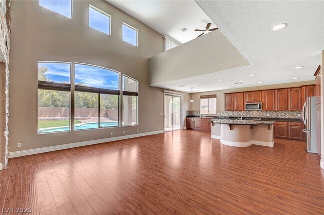 Building Photo - 7876 Sleeping Lily Dr