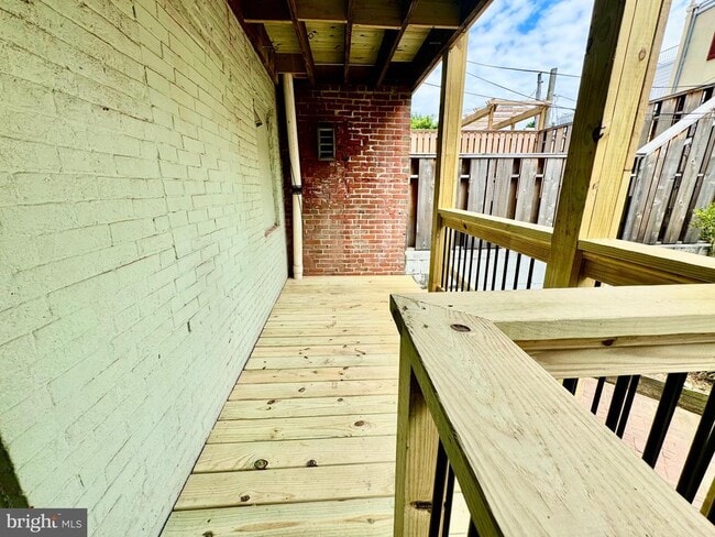 Building Photo - 2148 Green St