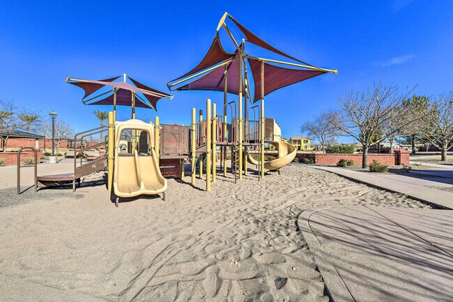 Building Photo - 3959 E Perkinsville St