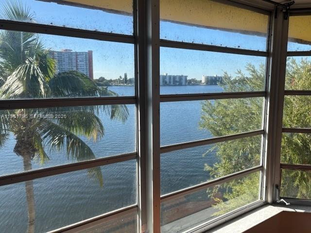 Building Photo - 1302 NE 191st St