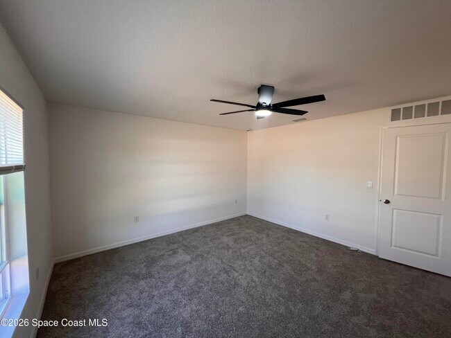 Building Photo - 1141 Palo Alto St SE