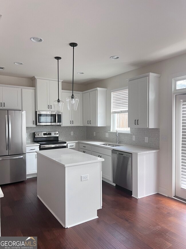 Building Photo - 116 N Auburn Landing Pl