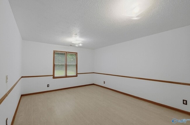 Building Photo - 9010 Cannstatt Dr SE