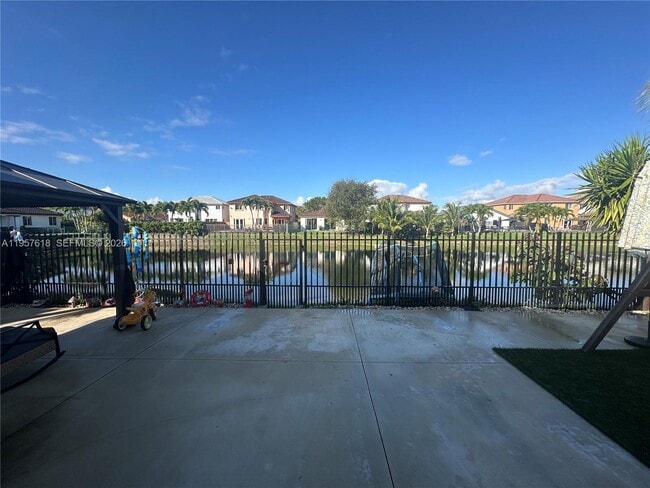 Building Photo - 21102 SW 92nd Ct