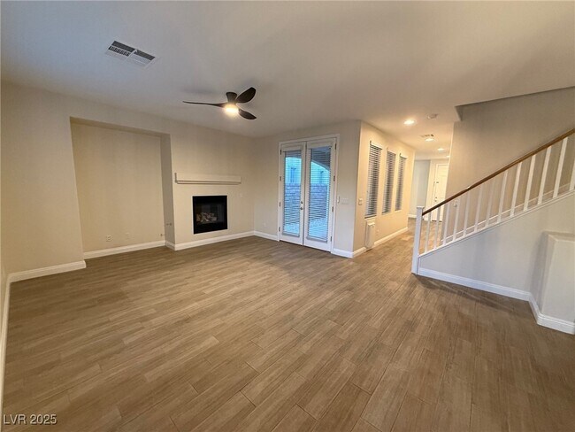 Building Photo - 11921 Luna Del Mar Ln