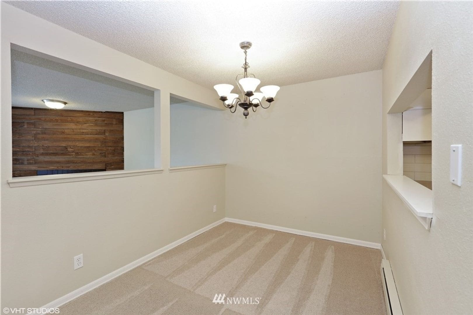 Building Photo - 2503 NE 4th St