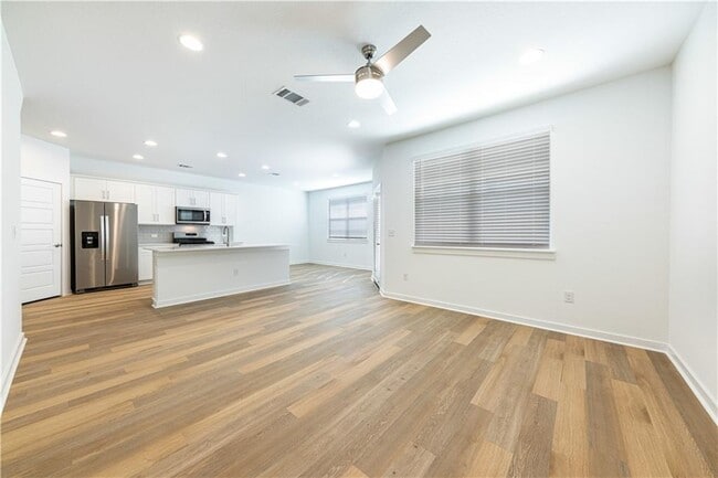 Building Photo - 1804 Bonham Ln