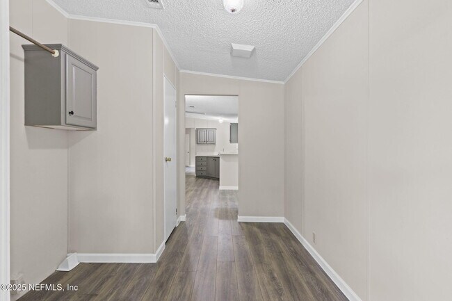 Building Photo - 5270 Otter Lane