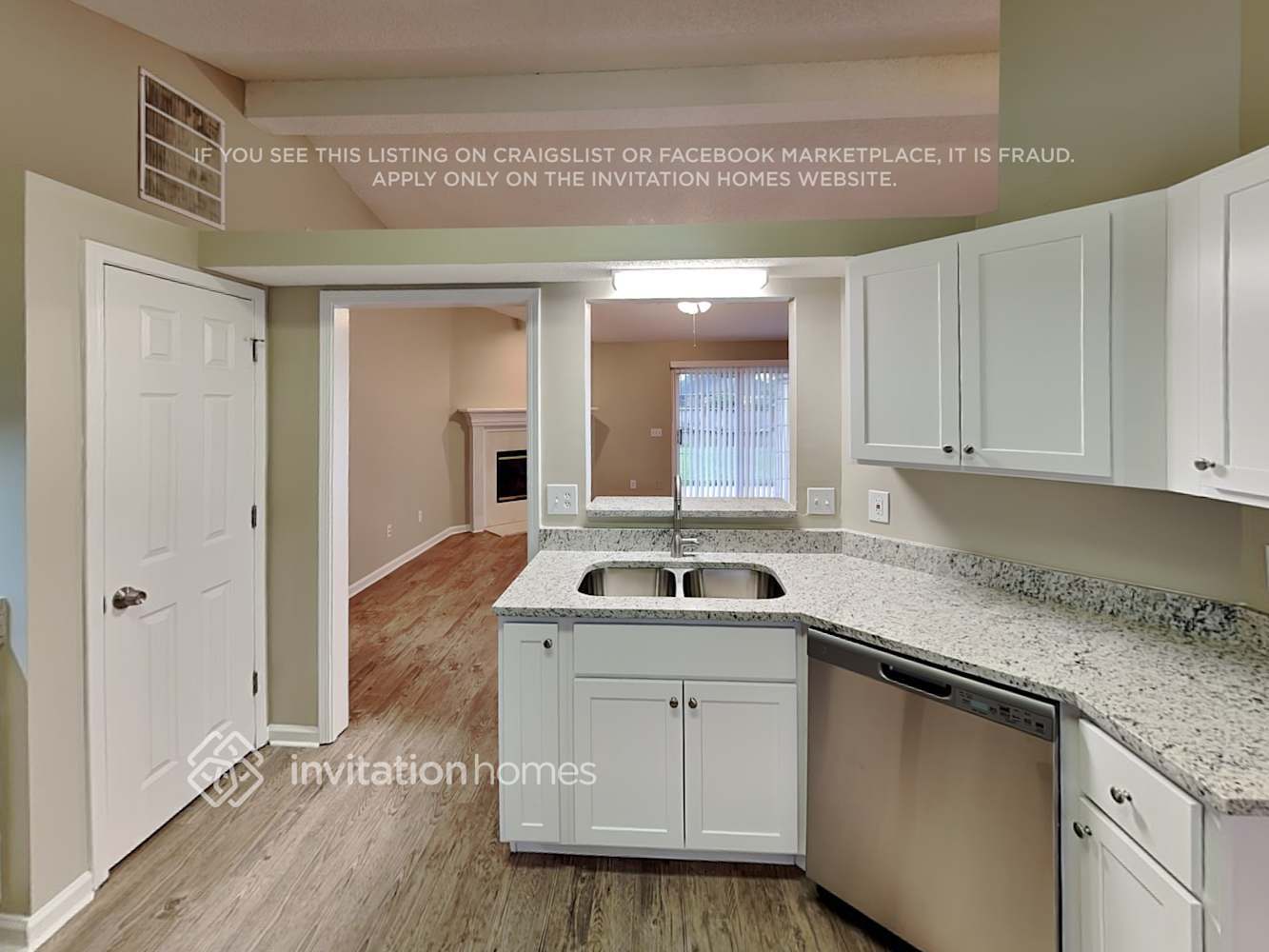 Building Photo - 3618 Pond Ridge Ct E
