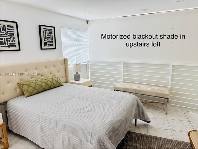 Building Photo - 7700 Collins Ave