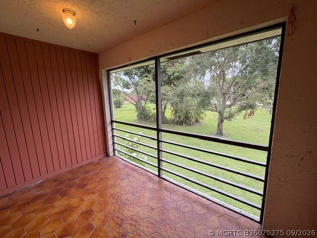 Building Photo - 4183 Oak Terrace Dr