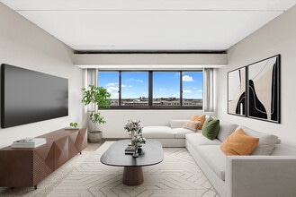 Building Photo - Chateau Student Housing Co-op