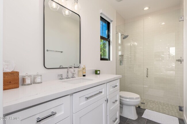 Building Photo - 4017 N 49th Pl