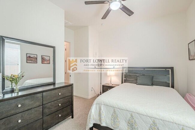 Building Photo - COMING SOON! Modern 4 Bedroom Home in Gate...