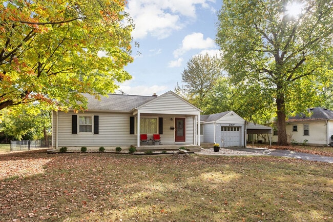 Building Photo - 2307 E 65th St