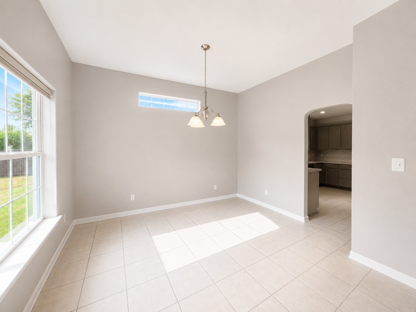 Building Photo - 4704 Date Palm Ave