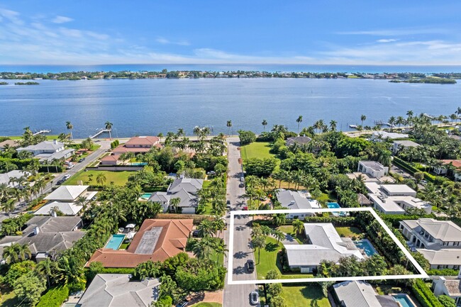 Building Photo - 200 Ellamar Rd