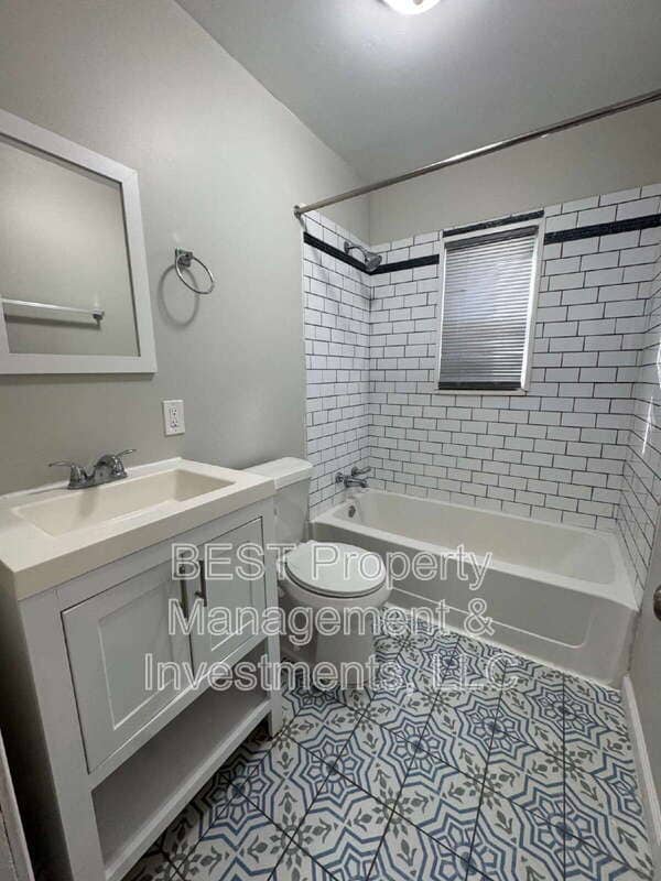 Building Photo - 1305 Norris Ave