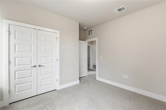 Building Photo - 2024 Sager Dr