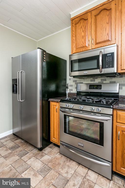 Building Photo - 1315 Webster St