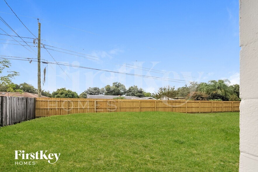 Building Photo - 3503 Cindy Ln