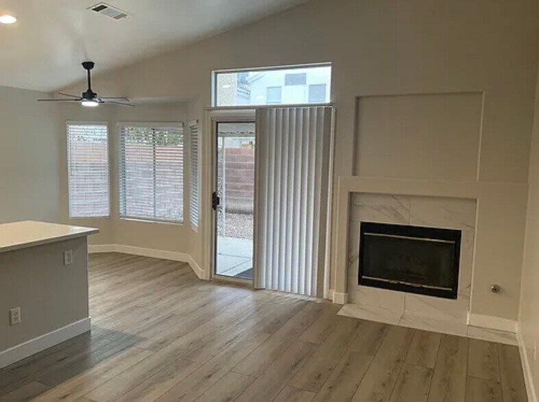 Building Photo - 6088 Bing Cherry Dr