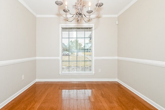 Building Photo - 4101 Sidlehill Dr