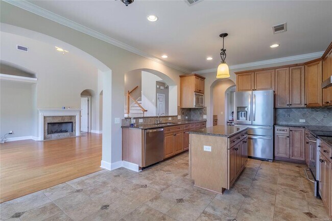 Building Photo - 9191 Brenham