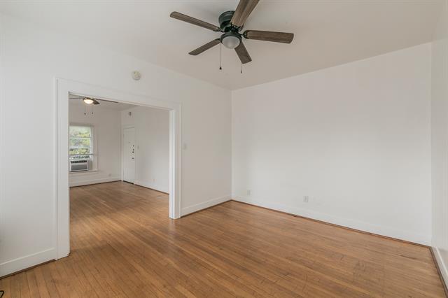 Building Photo - 3762 W 7th St