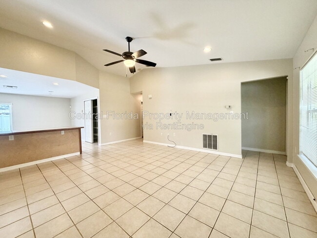 Building Photo - 939 Pecan St
