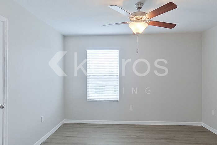 Building Photo - 8650 SW 44th Ct