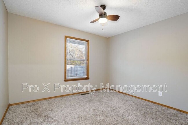 Building Photo - 4223 W Madison St