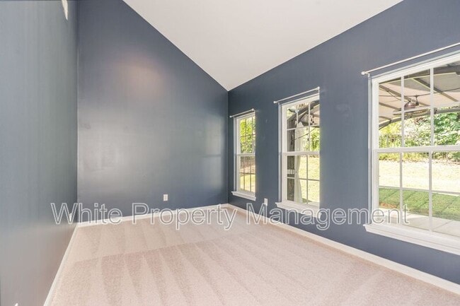 Building Photo - 815 Haymarket Pl