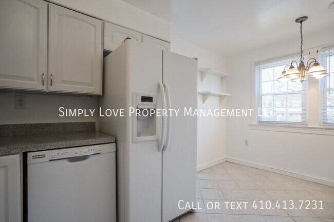 Building Photo - 7709 Ravine Dr