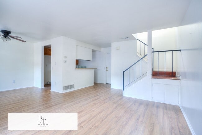 Building Photo - Cozy and Convenient 2-Bedroom, 1-Bath Home in Riverside