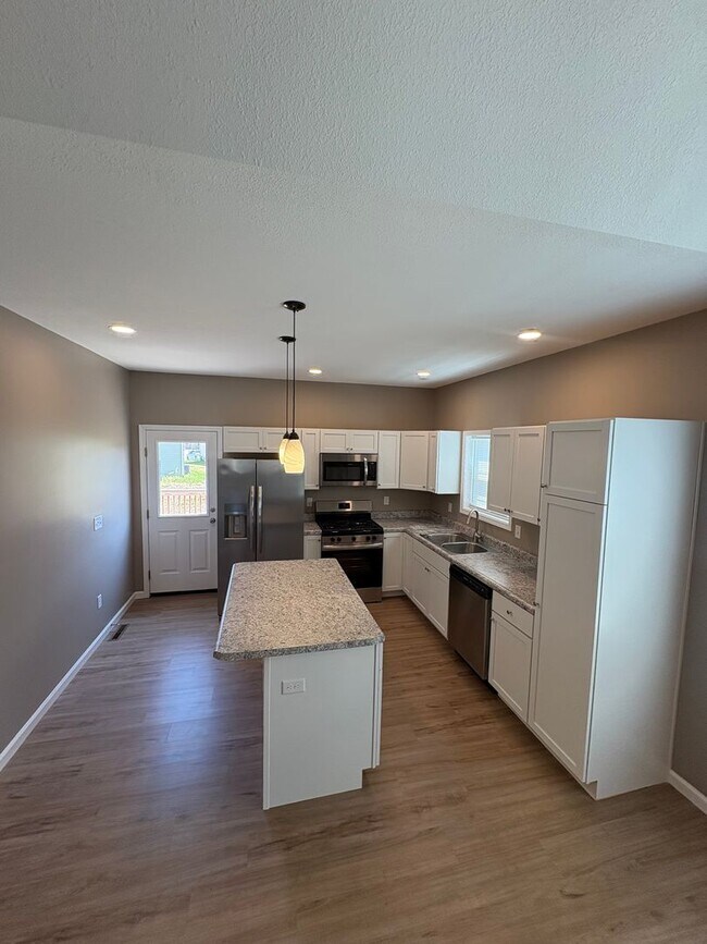 Building Photo - New Construction 3-Bed Ranch in the Heart of Washington — 2-Car Garage & All Appliances Included!