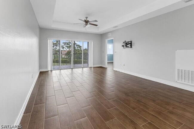 Building Photo - 7827 Regal Heron Cir