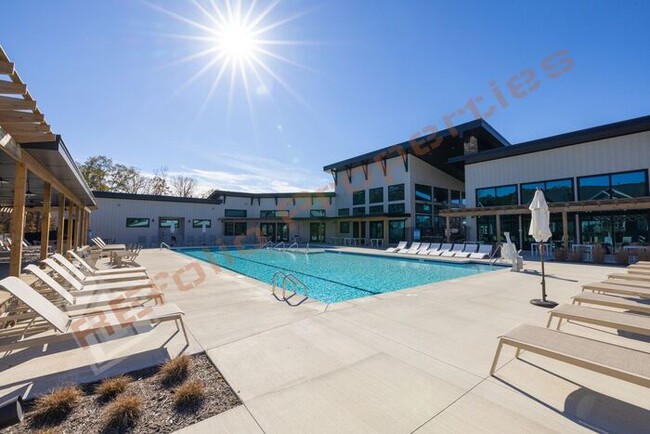 Building Photo - Rental Resort Living! Beautiful Brand New ...